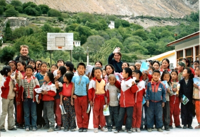 Zhongdian naar Lhasa - Schooltje in Deqin