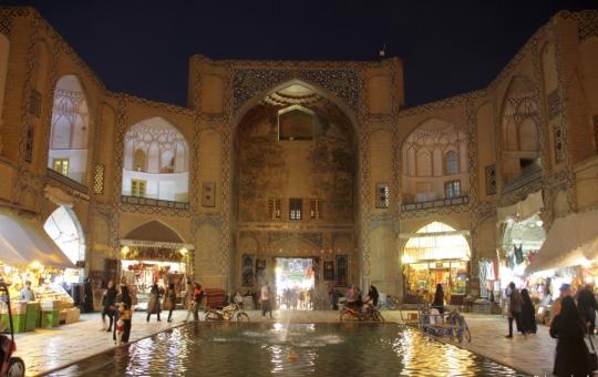 Isfahan, de halve wereld zien!