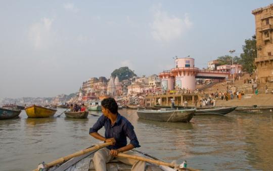 Roeien op de Ganges