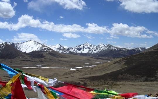 De overland naar Tibet - Pome naar Bayi