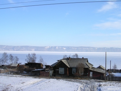 Rusland - Huisje bij het Baikalmeer