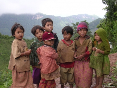 kalaw palaung kinderen tijdens de trekking 20161002 1335620580