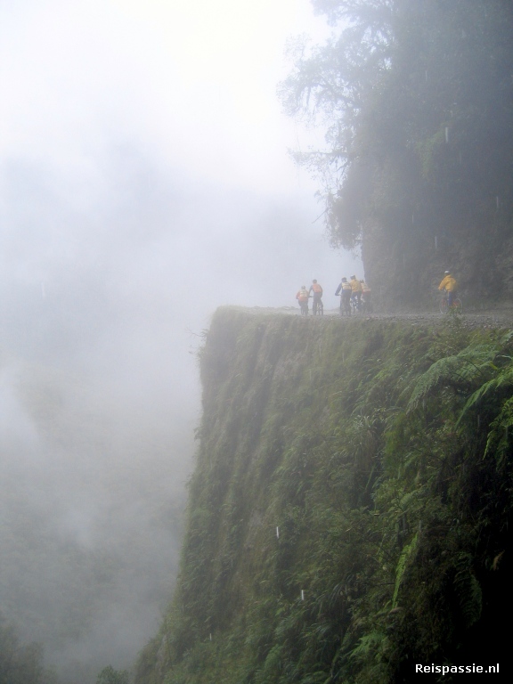 la paz to corioco the worlds most dangerous road 20180225 1557487914