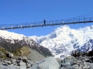 Hangbrug op de trail naar Mt.Cook