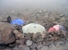 Chanchani - Sneeuw op de tentjes in basecamp