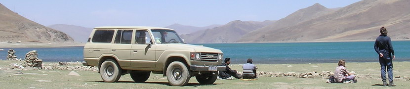 TIBET - Lunch bij Yamdrok Tso